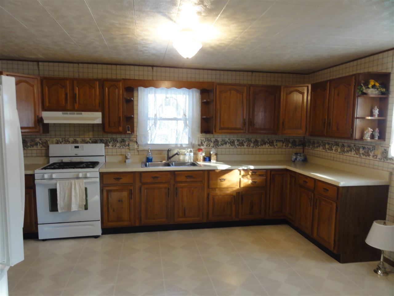 1515 Old Camden Road Delphi, IN 46923 - Photo 5 of 16 Gallery Image 5