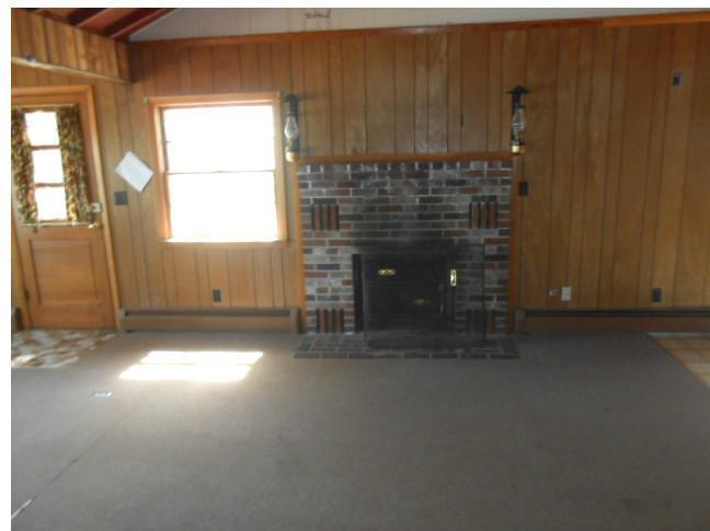 30 Aquila Road Raymond, ME 04071 - Photo 5 of 14 Living Room.