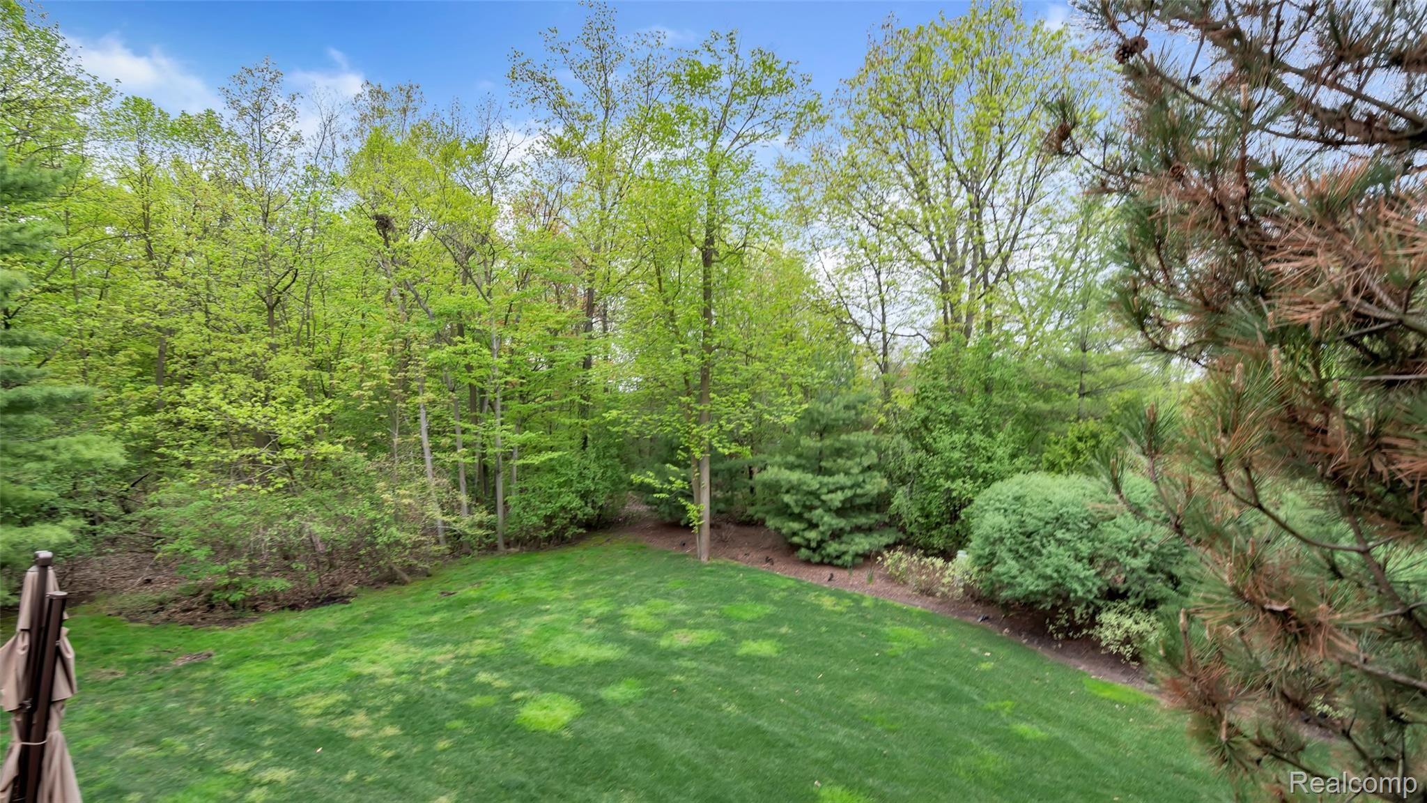 21559 Purlingbrook Road Novi, MI 48375 - Photo 53 of 56 21559-Purlingbrook-Rd-Novi-MI-48375-windowstill-53.jpg
