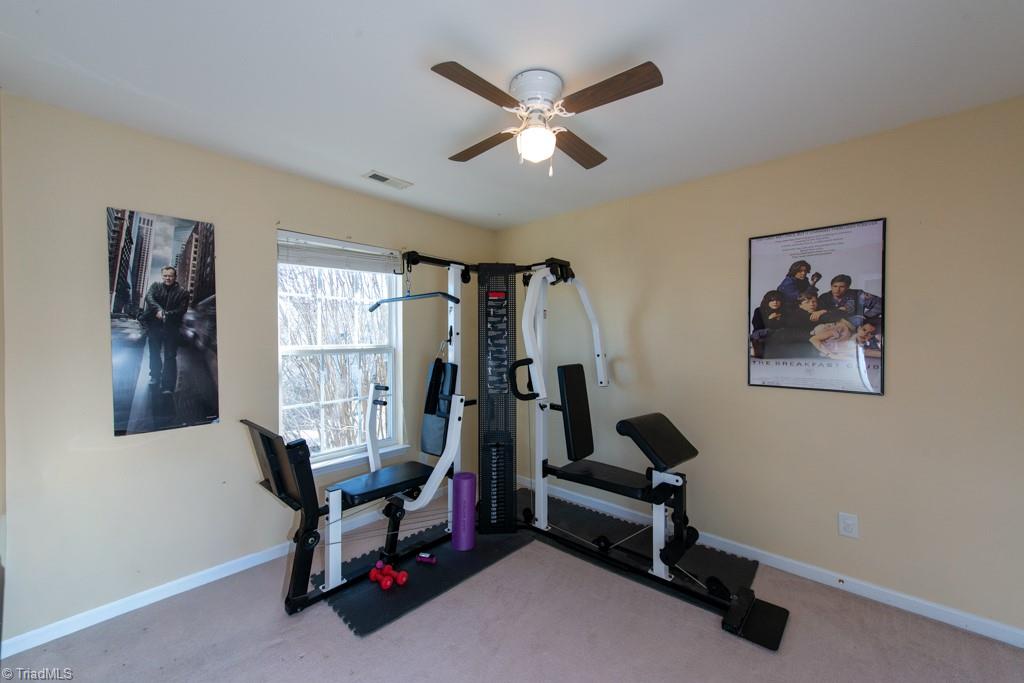 4555 Fairport Court High Point, NC 27265 - Photo 34 of 48