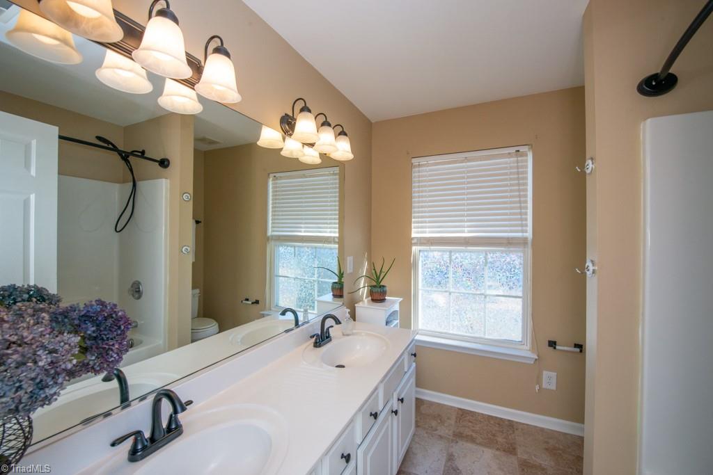 4555 Fairport Court High Point, NC 27265 - Photo 40 of 48