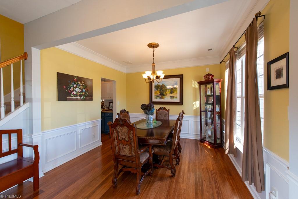 4555 Fairport Court High Point, NC 27265 - Photo 4 of 48