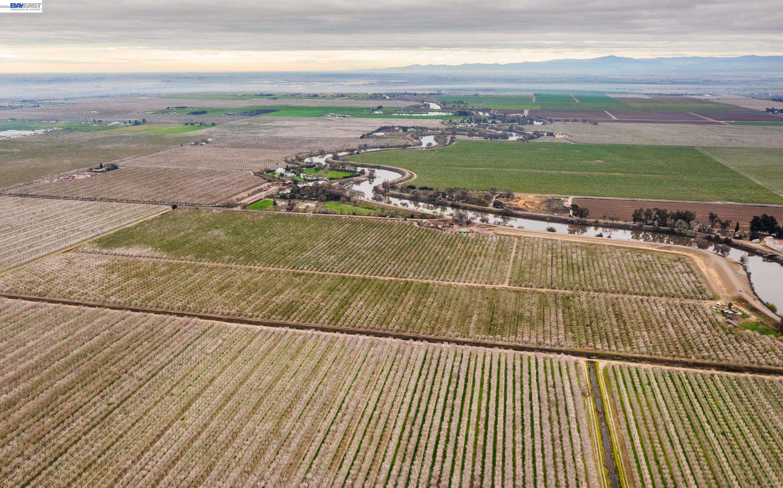 1707 Bowman Road French Camp, CA 95231 - Photo 5 of 14 a view of a tennis court