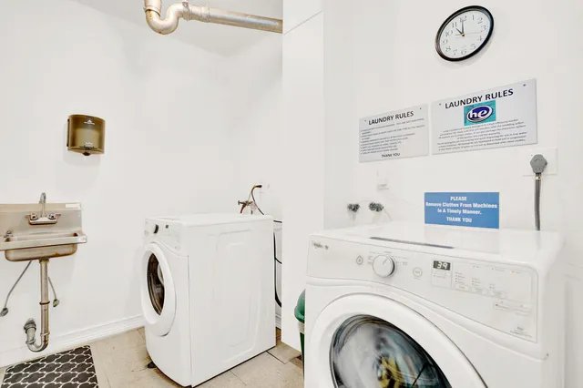 $325,000 | 3030 South Ocean Boulevard, Unit 332, Palm Beach, FL 33480