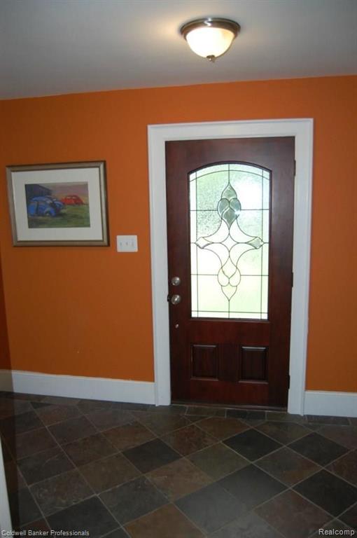 32860 Haverford Road Franklin, MI 48025 - Photo 3 of 29