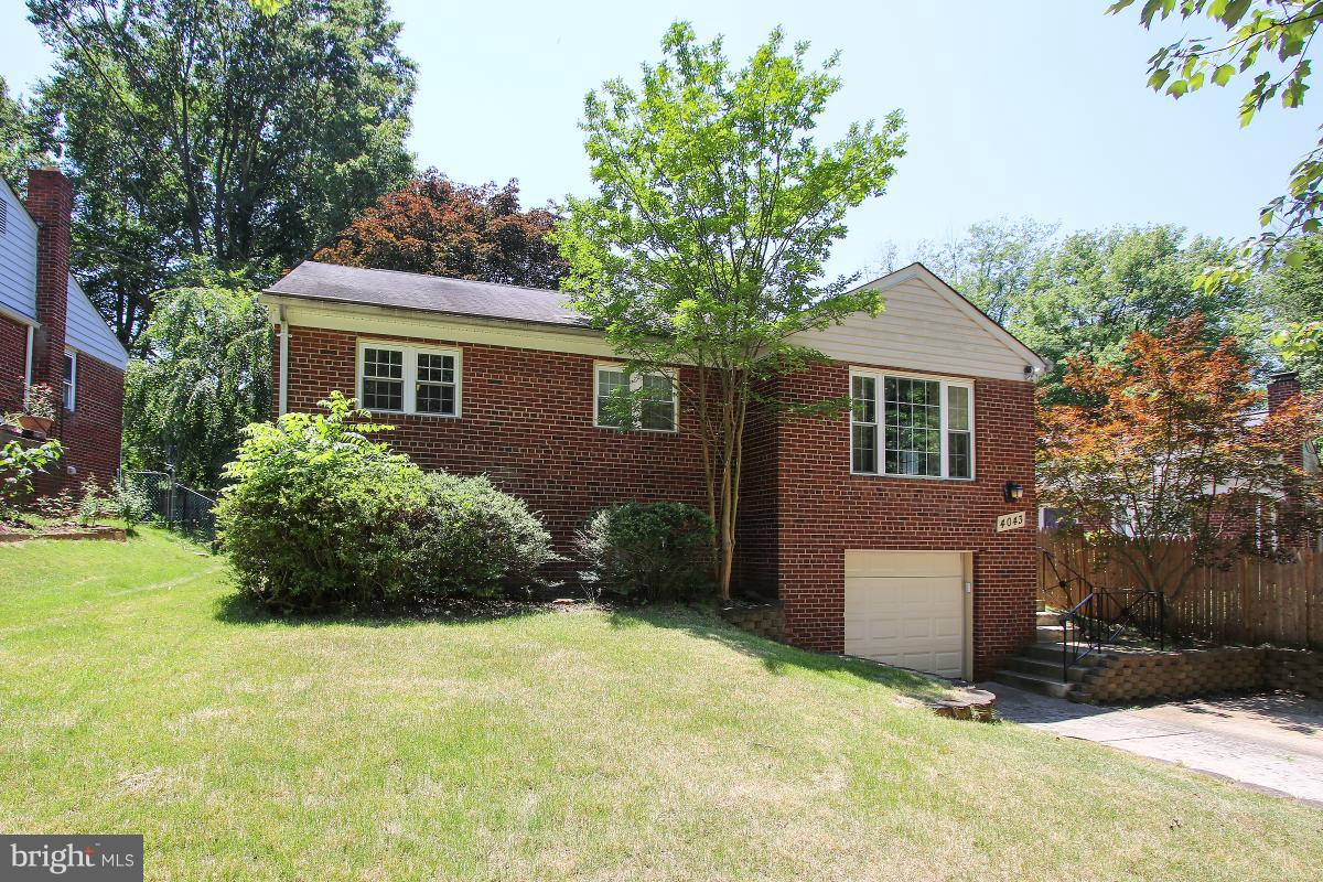 4043 Adams Drive Silver Spring, MD 20902 - Photo 2 of 30 Spacious front yard