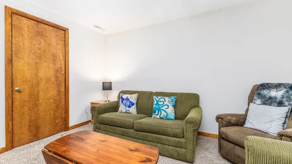 $229,900 | 106 Plum Cove Drive, Galena, IL 61036