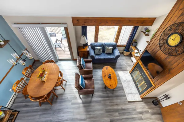 $229,900 | 106 Plum Cove Drive, Galena, IL 61036