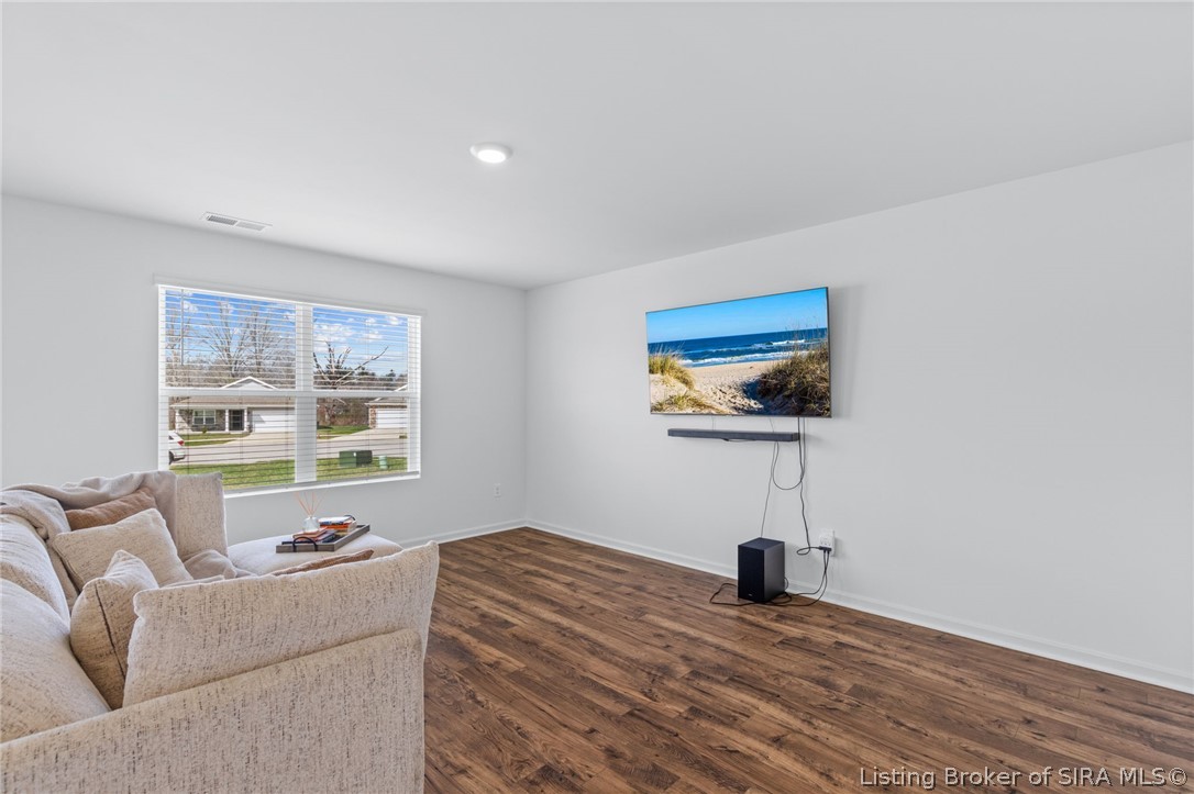 2004 Derby Way Memphis, IN 47143 - Photo 2 of 50