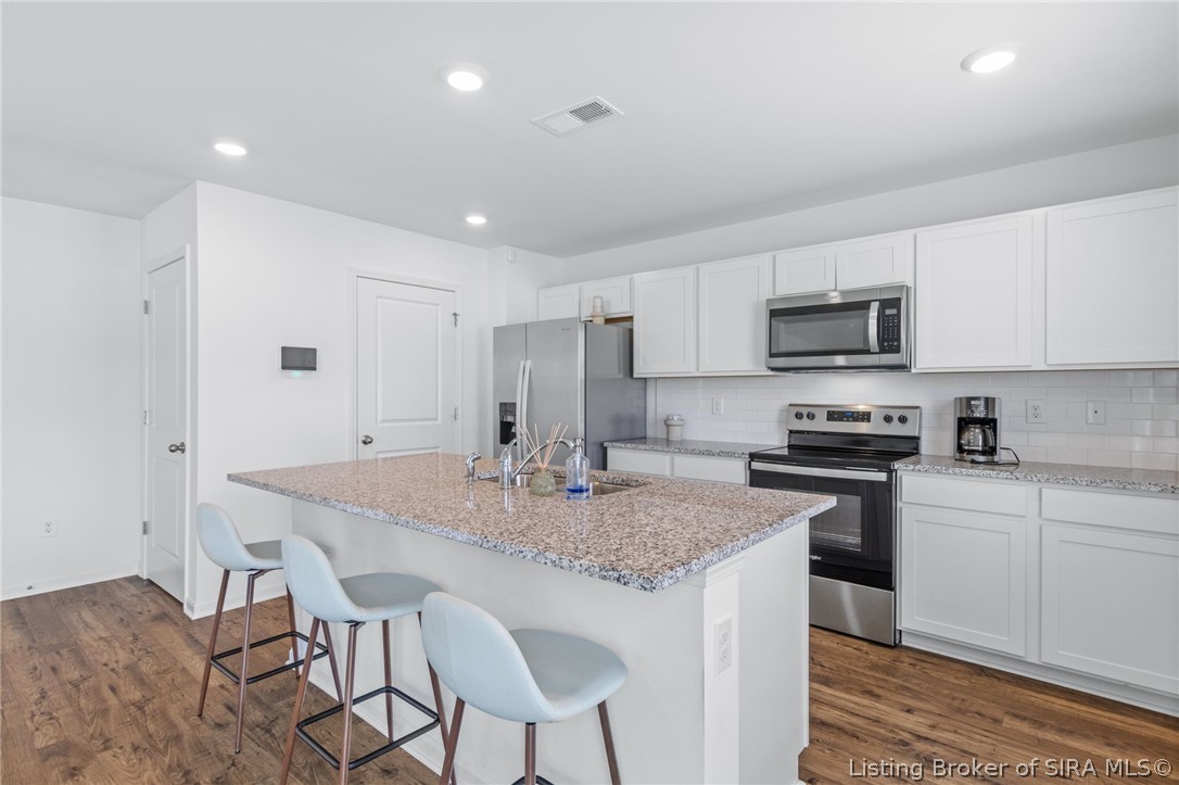 2004 Derby Way Memphis, IN 47143 - Photo 10 of 50