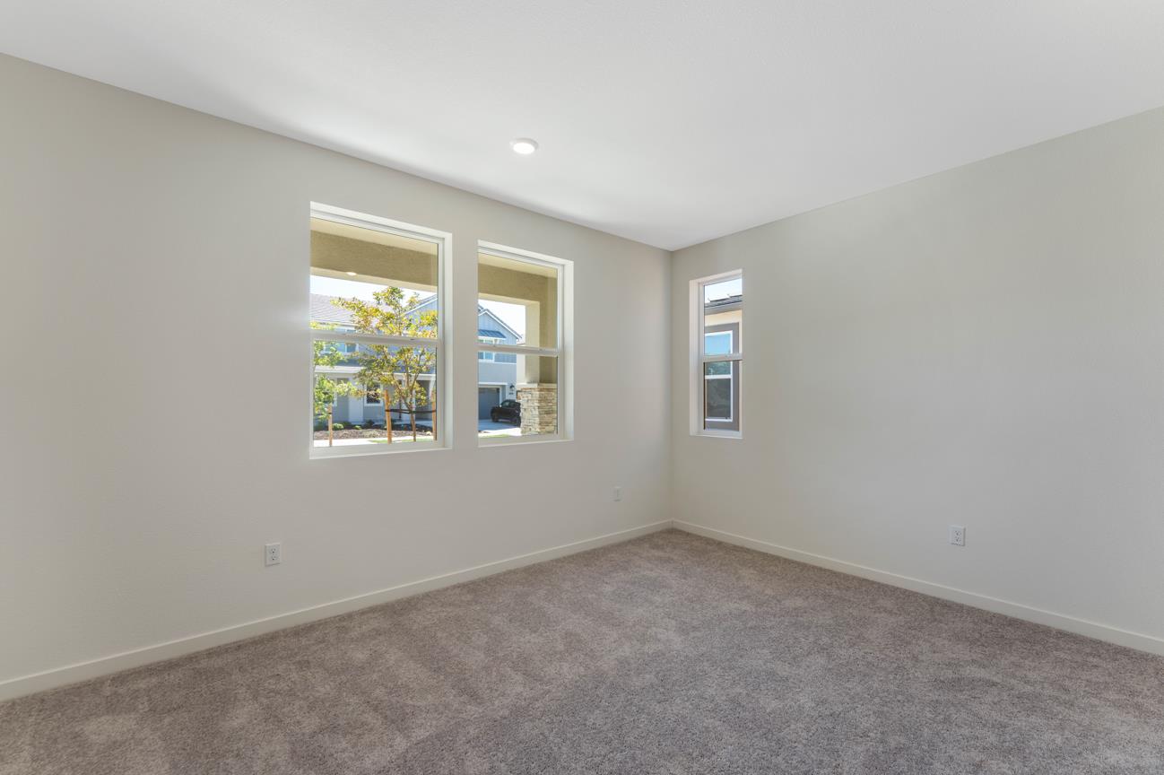 5956 Big Sky Drive Fairfield, CA 94533 - Photo 12 of 22 an empty room with windows