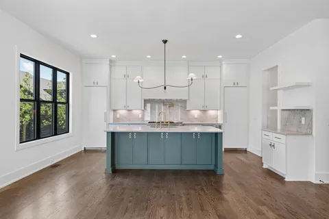 $1,799,000 | Undisclosed Address, Brentwood, TN 37027