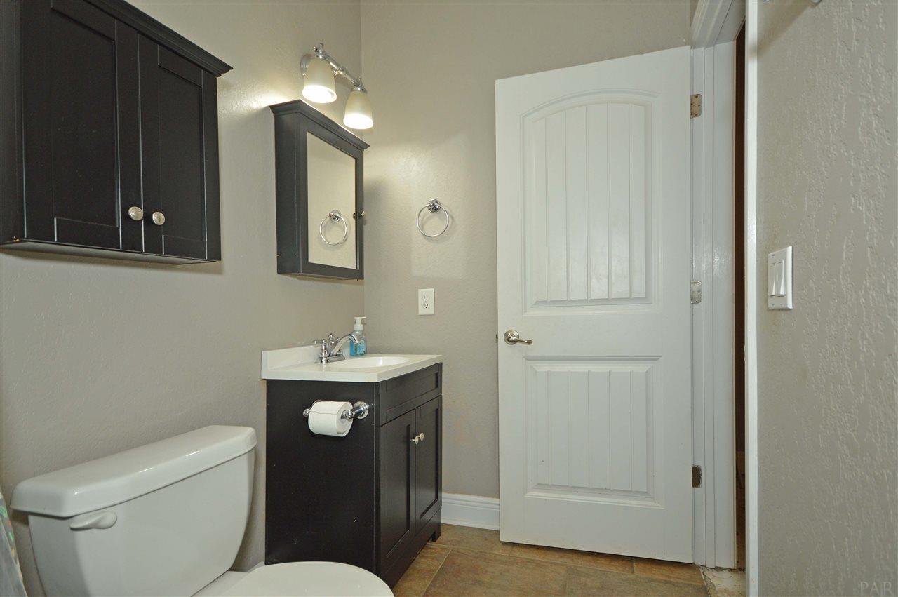 4615 B B Lowery Road Milton, FL 32583 - Photo 37 of 49 Gallery Image 37