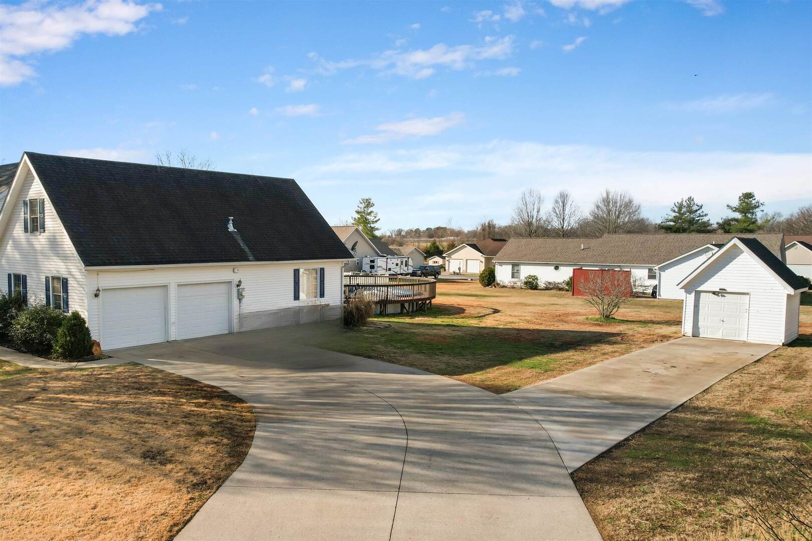 3005 Hickory Ridge Drive, Unit 3005 Herrin, IL 62948 - Photo 19 of 23 a view of swimming pool with mountain view