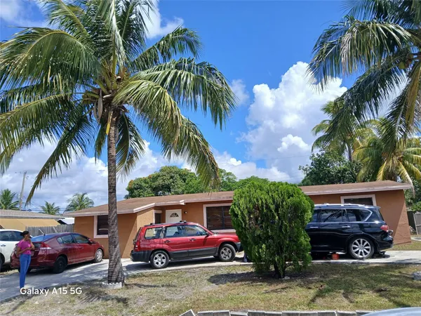 $500,000 | 761 Northeast 43rd Court, Deerfield Beach, FL 33064
