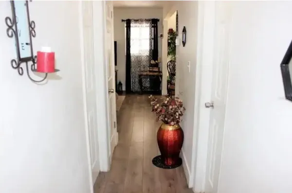 $1,900 | 15144 Jeanie Lane, Dade City, FL 33523