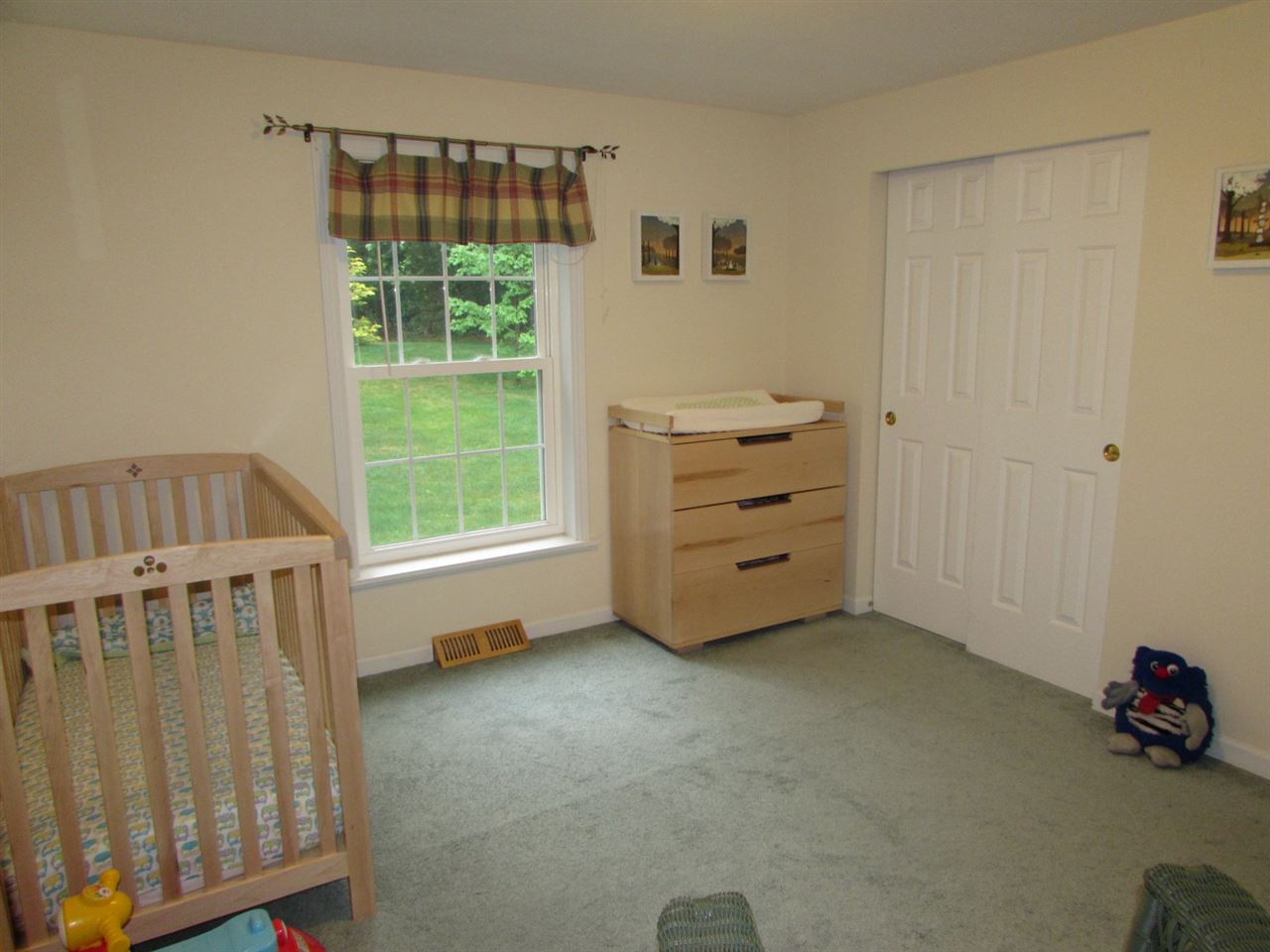 411 North Village Road Loudon, NH 03307 - Photo 12 of 32 Gallery Image 12