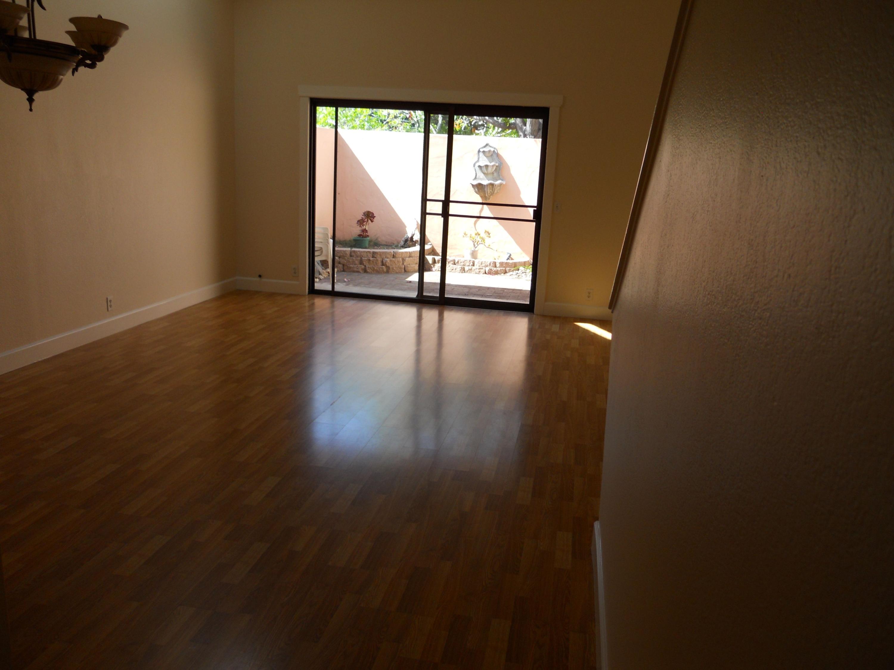 3570 Modoc Road, Unit 20 Santa Barbara, CA 93105 - Photo 4 of 11 Living space