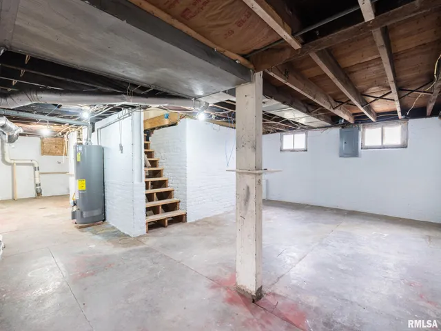 $145,000 | 100 South Sanderson Avenue, Bartonville, IL 61607