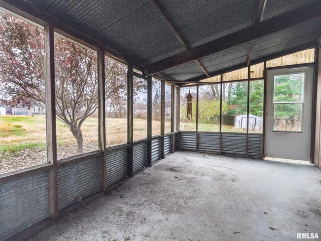 $145,000 | 100 South Sanderson Avenue, Bartonville, IL 61607