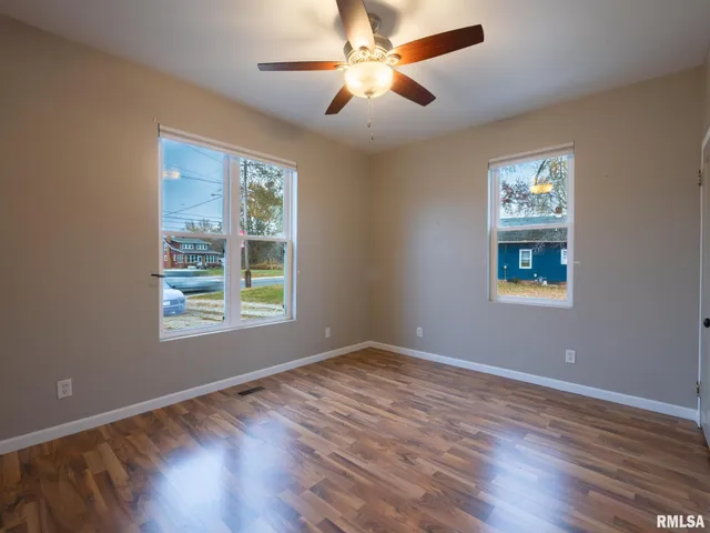 $145,000 | 100 South Sanderson Avenue, Bartonville, IL 61607