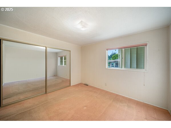 241 North 21st Street Reedsport, OR 97467 - Photo 10 of 44 Bedroom