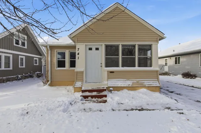 $169,900 | 741 31st Avenue North, St. Cloud, MN 56303