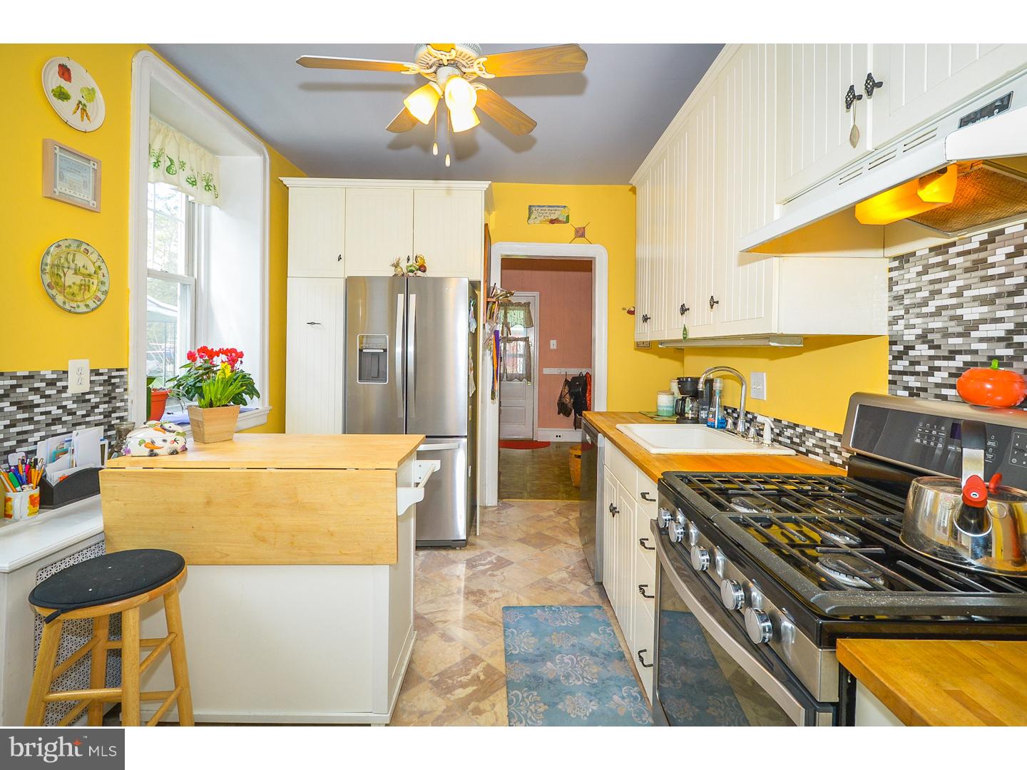 100 Ryers Avenue Cheltenham, PA 19012 - Photo 10 of 22 Kitchen