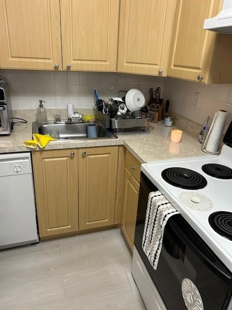 405 South Pine Island Road, Unit 213D Fort Lauderdale, FL 33324 - Photo 5 of 19 Photo 5