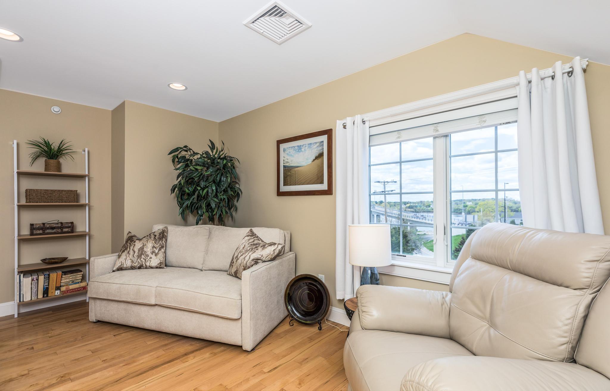 19 Bridge Street, Unit 1 Kittery, ME 03904 - Photo 29 of 44