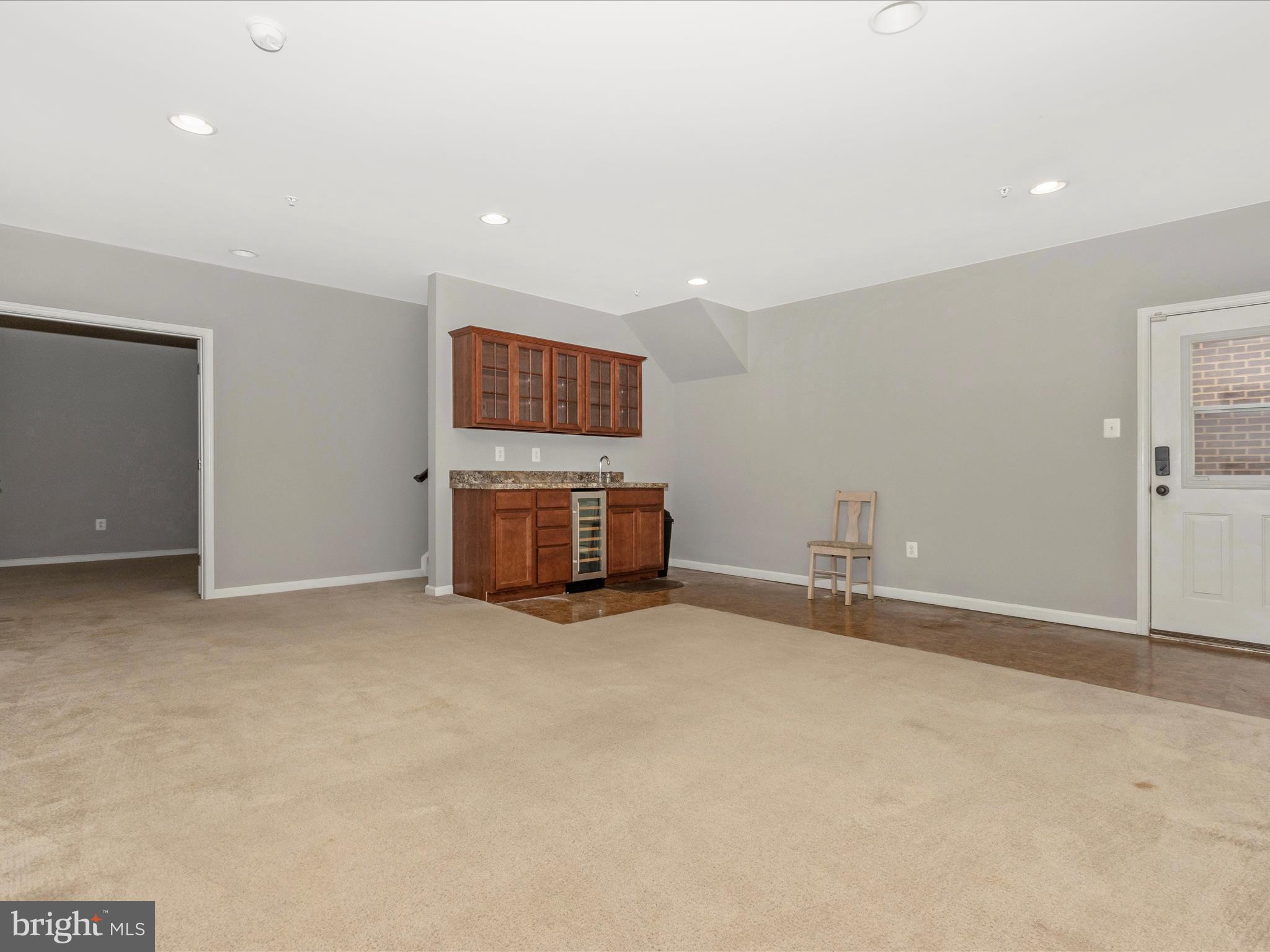 7208 Maisson Ridge Circle Beltsville, MD 20705 - Photo 34 of 53 an empty room with furniture