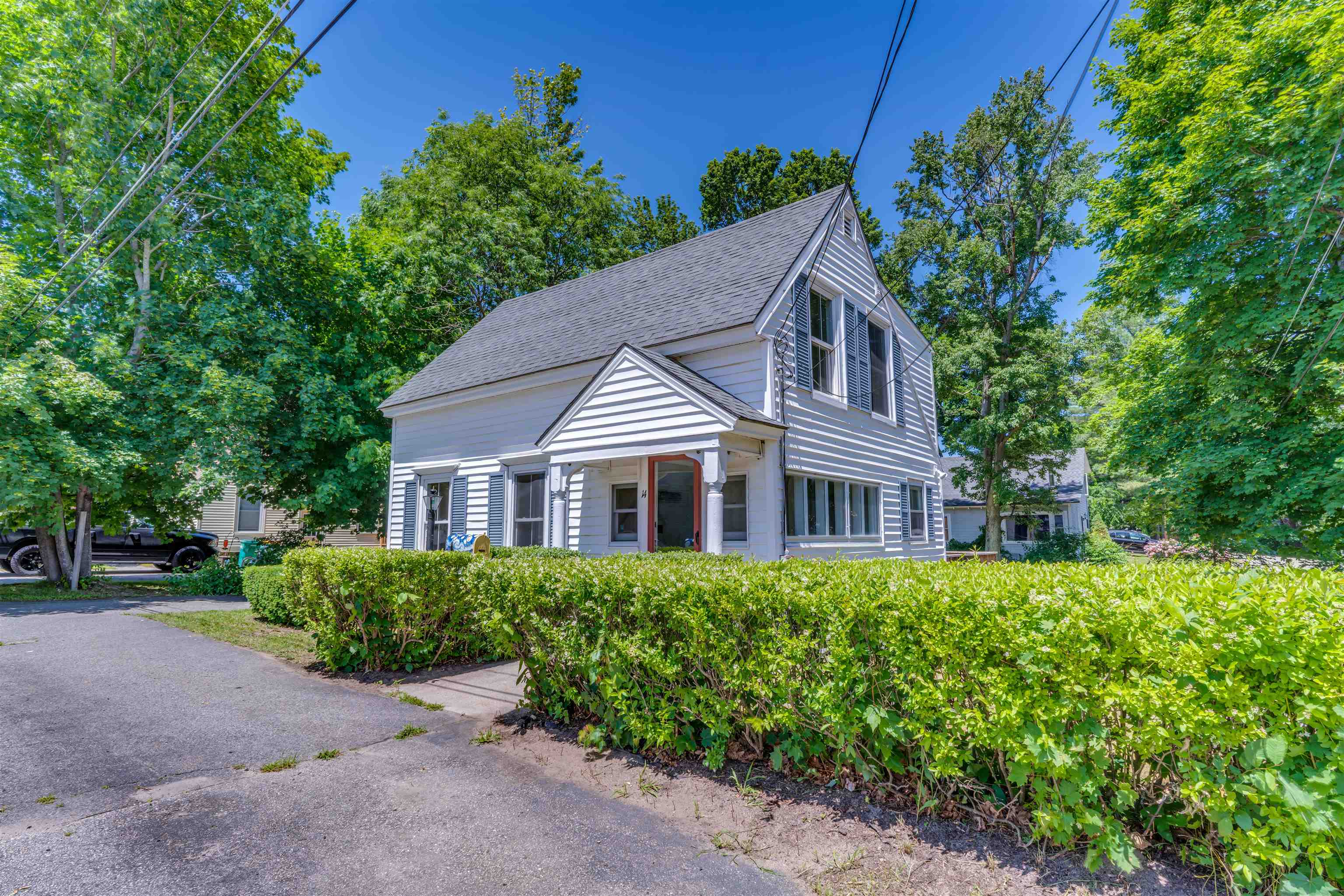 14 Sleeper Street Rochester, NH 03867 - Photo 2 of 22