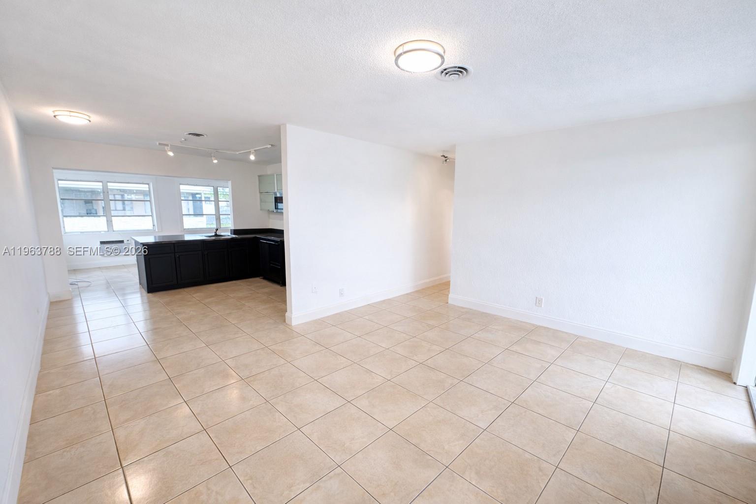 5404 Northwest 26th Road Tamarac, FL 33309 - Photo 10 of 11
