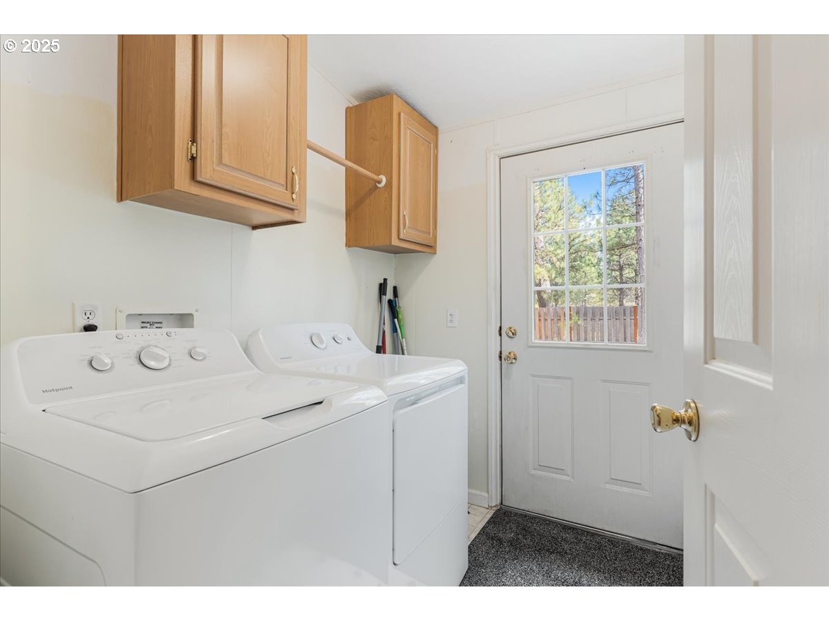 14674 Bluegrass Loop Sisters, OR 97759 - Photo 15 of 23