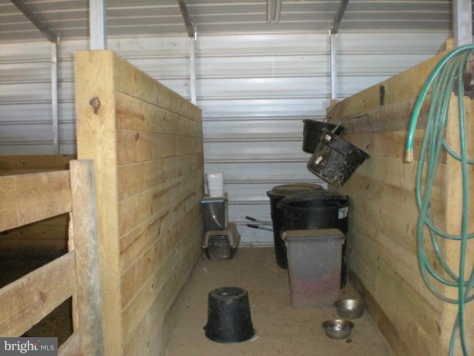 Maddens Tavern Road Stevensburg, VA 22741 - Photo 23 of 24 Barn inside