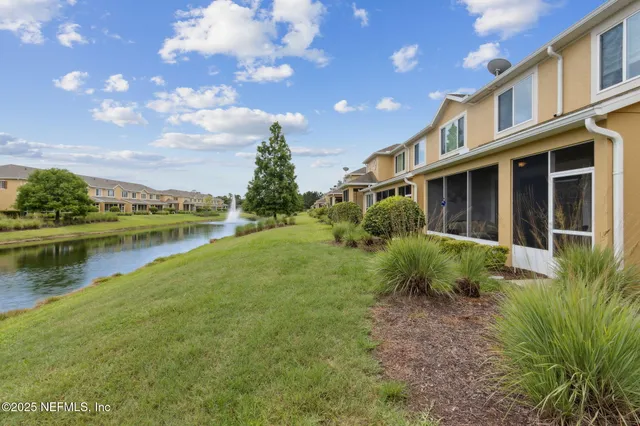 $369,500 | 14137 Mahogany Avenue, Jacksonville, FL 32258