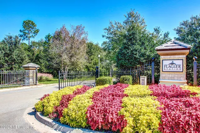 $369,500 | 14137 Mahogany Avenue, Jacksonville, FL 32258