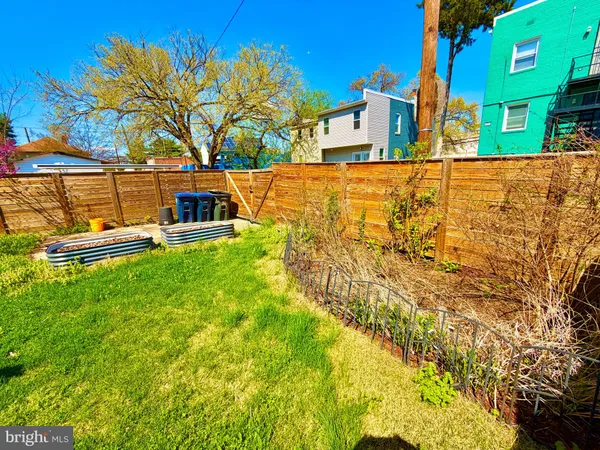 $3,500 | 4020 Grant Street Northeast, Washington, DC 20019