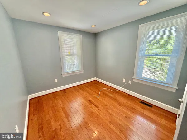 $3,500 | 4020 Grant Street Northeast, Washington, DC 20019