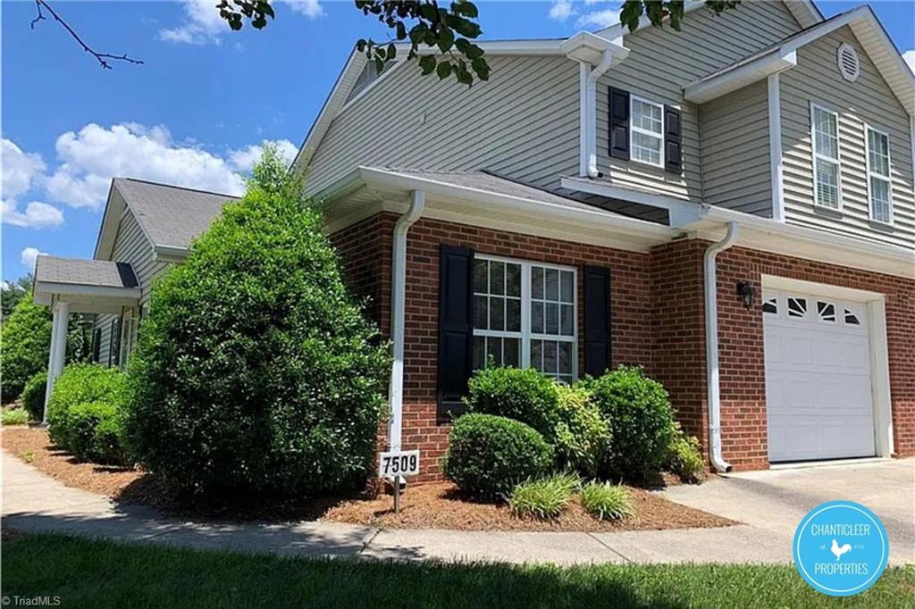 7509 Riverside Court Clemmons, NC 27012 - Photo 2 of 18