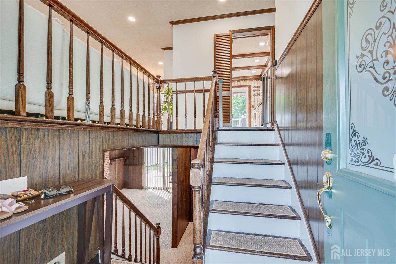 40 Winding Road Iselin, NJ 08830 - Photo 31 of 34