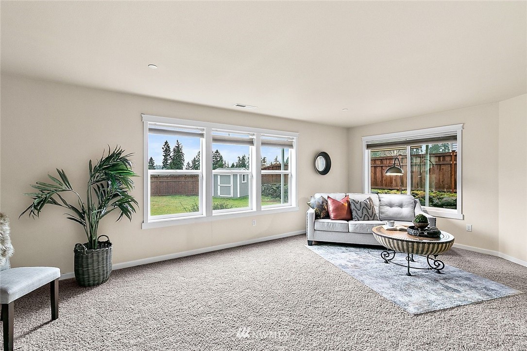 1147 Swan Loop DuPont, WA 98327 - Photo 14 of 40 Gallery Image 14
