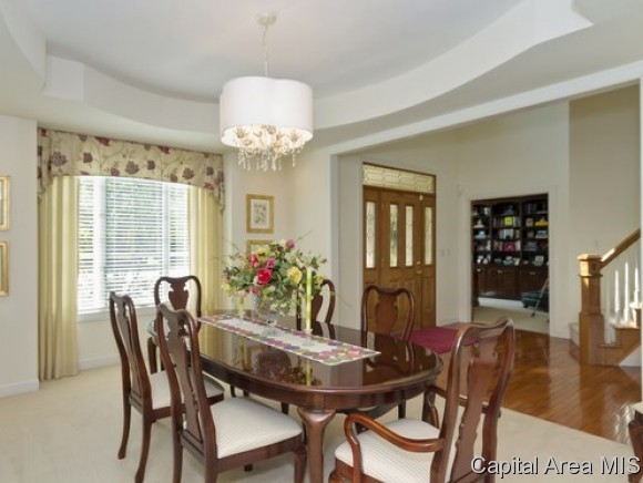 4420 Foxhall Lane Springfield, IL 62711 - Photo 5 of 24
