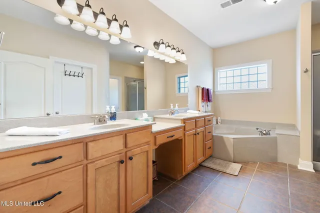 $408,000 | 1606 Montys Circle North, Southaven, MS 38672