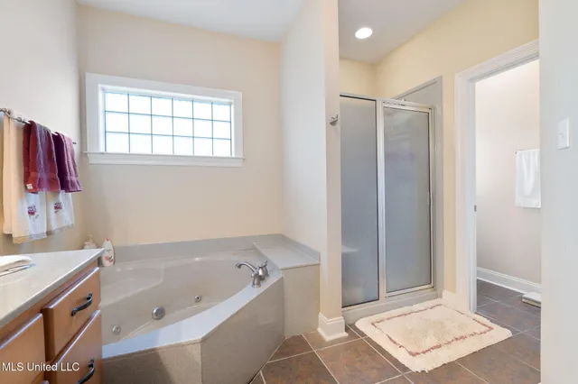 $408,000 | 1606 Montys Circle North, Southaven, MS 38672