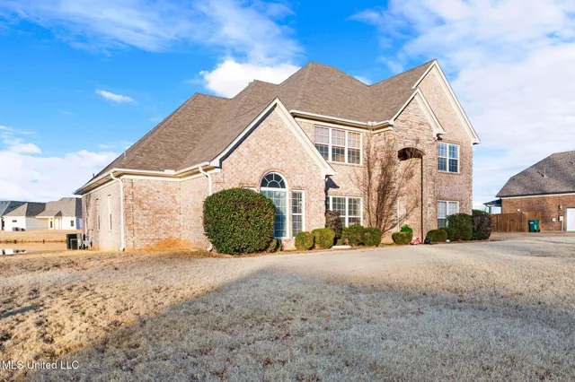 $408,000 | 1606 Montys Circle North, Southaven, MS 38672