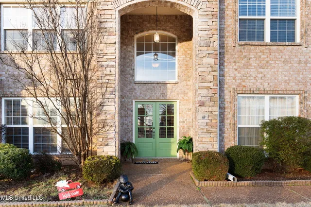 $408,000 | 1606 Montys Circle North, Southaven, MS 38672