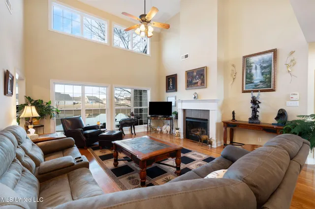 $408,000 | 1606 Montys Circle North, Southaven, MS 38672