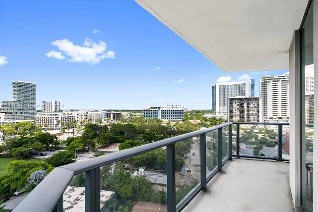 $599,000 | 501 Northeast 31st Street, Unit 910, Miami, FL 33137