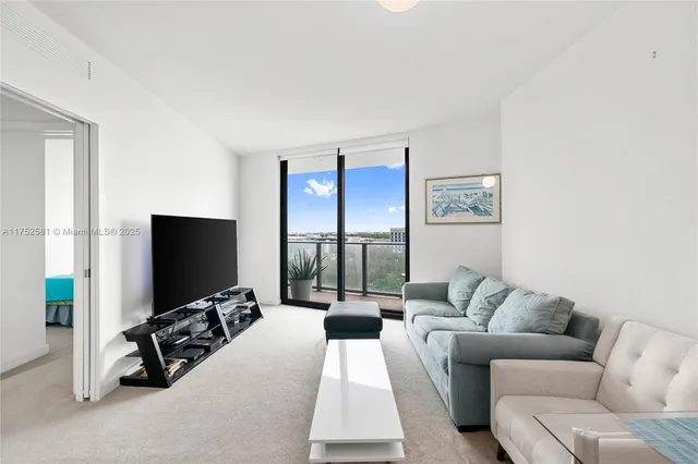 $599,000 | 501 Northeast 31st Street, Unit 910, Miami, FL 33137